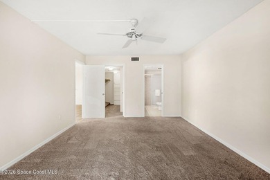 WELCOME TO YOUR DREAM RIVERFRONT COMMUNITY CONDOMINIUM! This - photo 17