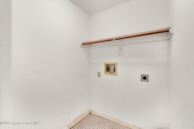 WELCOME TO YOUR DREAM RIVERFRONT COMMUNITY CONDOMINIUM! This - photo 19