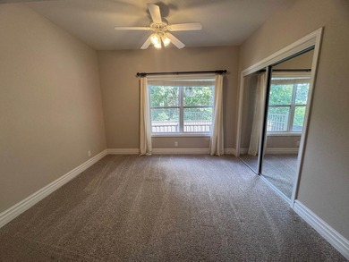 PRIME LOCATION IMPECCABLE CONDITION LAKE LIFE PERFECTION.Nestled - photo 24