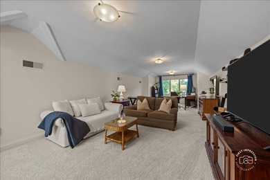 Comfortable luxury living in Cress Creek! Spectacular all-brick - photo 33
