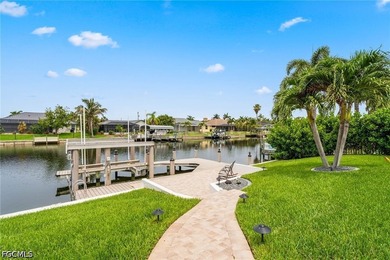 Located in a very desirable neighborhood in SW Cape Coral, this - photo 44