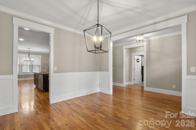 Welcome to luxury living in the prestigious gated community of - photo 15