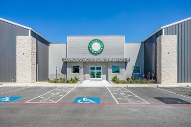 Positioned in the heart of Granbury, this exceptional commercial - photo 2