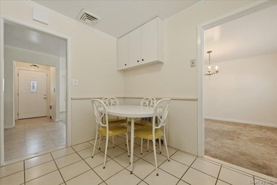 Enjoy the best of the LONG BEACH LIFESTYLE in this SPACIOUS - photo 13
