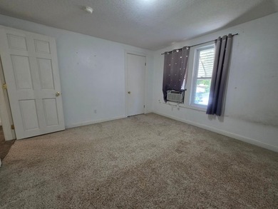 Welcome to 945 Geranium Ave E in Saint Paul! This charming 2 bed - photo 13