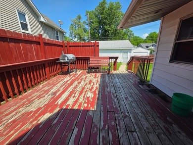 Welcome to 945 Geranium Ave E in Saint Paul! This charming 2 bed - photo 14