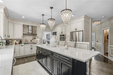 Welcome to Slocum Woods. This exceptional residence offers 4 - photo 15