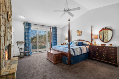 Spacious, Easy Lake Living Along Lake Keowee's Shores - photo 16
