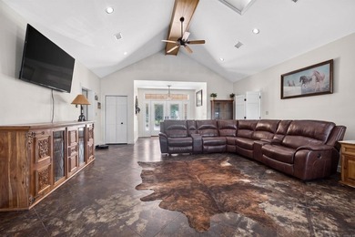 Welcome to an extraordinary legacy property at 211 Hale Rd - photo 21