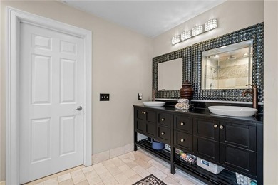 Welcome to Slocum Woods. This exceptional residence offers 4 - photo 28