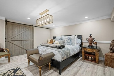 Welcome to Slocum Woods. This exceptional residence offers 4 - photo 36