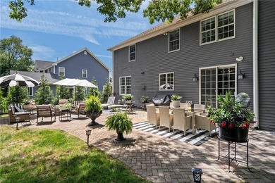 Welcome to Slocum Woods. This exceptional residence offers 4 - photo 46