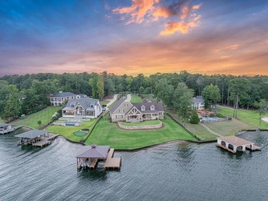 Wow, this is an absolutely stunning property not to leave out - photo 4