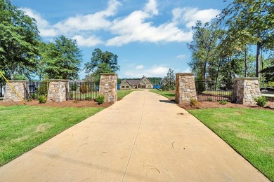 Wow, this is an absolutely stunning property not to leave out - photo 9
