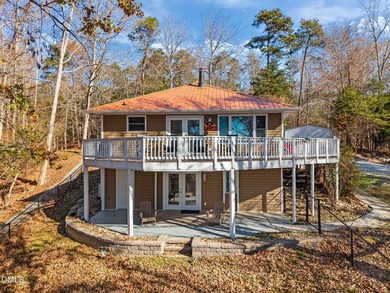 Sellers are open to all offers and negotiable. Escape to - photo 3