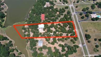 (private lake, pond, creek) Home For Sale in Terrell Texas