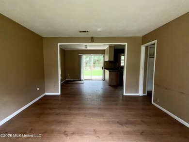 Bring your vision and make this classic brick ranch your own! - photo 4