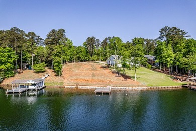 Stunning lakefront lot on Lake Sinclair! Located in a desirable - photo 4