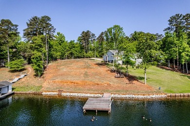 Stunning lakefront lot on Lake Sinclair! Located in a desirable - photo 5