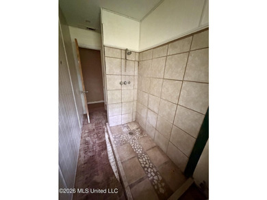 Bring your vision and make this classic brick ranch your own! - photo 10