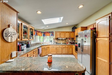 Welcome to your private retreat just minutes from town! This 2 - photo 2