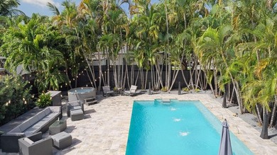 Experience the perfect harmony of 1950s architectural soul and - photo 6