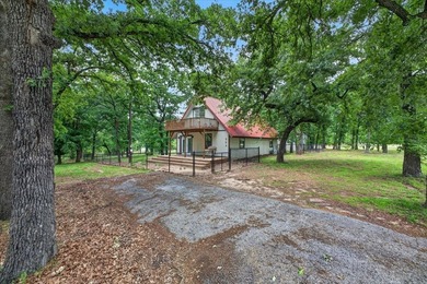 Leisure Lake Home For Sale in Nocona Texas