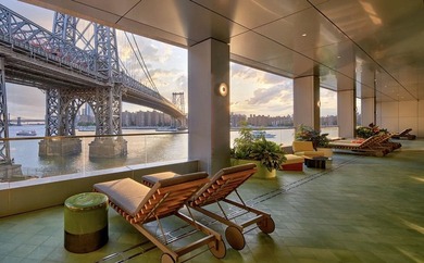 PANORAMIC WATERFRONT LIVING ABOVE THE WILLIAMSBURG SKYLINE - photo 22