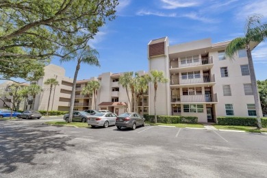 Pine Island Ridge Lakes Condo For Sale in Davie Florida