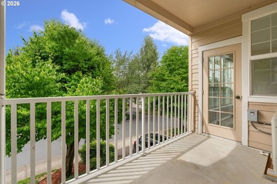 Welcome to the coveted Mansions at Summerlinn! This beautifully - photo 10