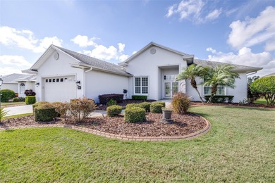 Lake Home For Sale in Lakeland, Florida