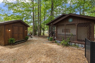 Enjoy lakefront living with this beautifully maintained camper - photo 4