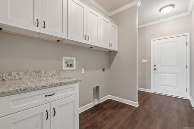 Built in 2019 and exceptionally well maintained, this 3-bedroom - photo 15