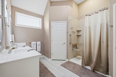 Remarkable 55 plus dedicated neighborhood wonderfully located - photo 15