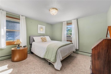 Well maintained raised ranch in the heart of North Kingstown - photo 20