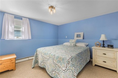 Well maintained raised ranch in the heart of North Kingstown - photo 25