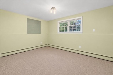 Well maintained raised ranch in the heart of North Kingstown - photo 28