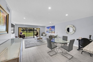 :Immaculate remodeled unit with amazing views. Spacious open - photo 9