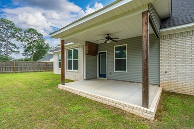 Built in 2019 and exceptionally well maintained, this 3-bedroom - photo 31