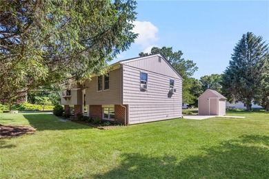 Well maintained raised ranch in the heart of North Kingstown - photo 36