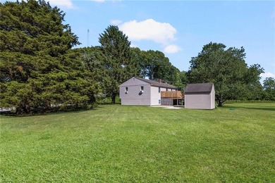 Well maintained raised ranch in the heart of North Kingstown - photo 38