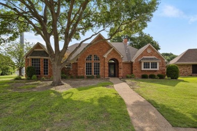 Lake Home Sale Pending in Rockwall, Texas
