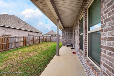 Welcome home to this beautiful 3 Bedroom, 2 Bath that delivers - photo 25