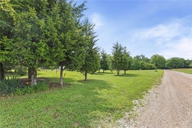 Meticulously Maintained Lake Cabin with Endless Potential! - photo 31