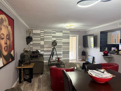 Don't miss this one !!! Also offered for annual lease - photo 2