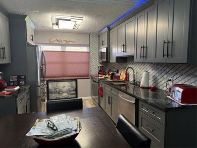 Don't miss this one !!! Also offered for annual lease - photo 3