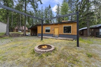 Lake Home For Sale in Nordman, Idaho