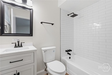 Fully renovated Windsor Forest brick ranch with modern updates - photo 3