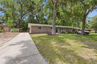 Fully renovated Windsor Forest brick ranch with modern updates - photo 5