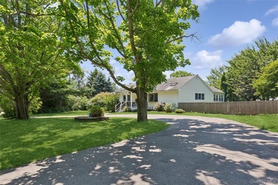 Nestled on a landscaped corner property in the heart of - photo 2